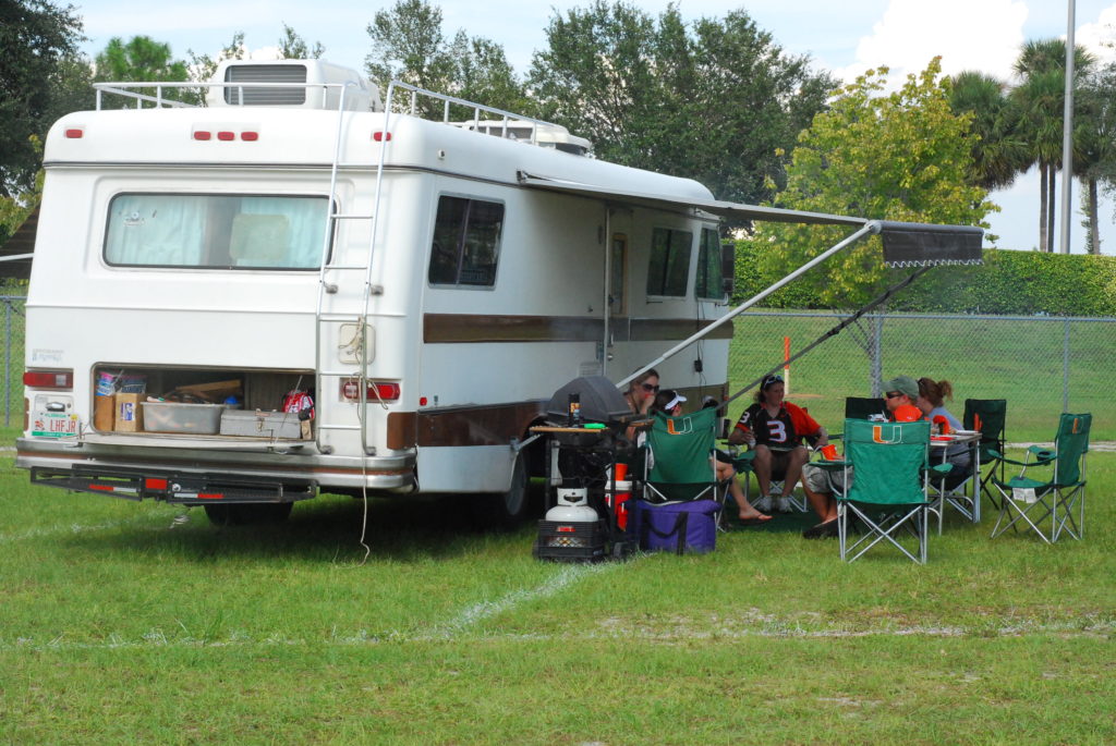 Tailgating Miami Hurricanes Style, University of Miami Tailgating, tailgating recipes