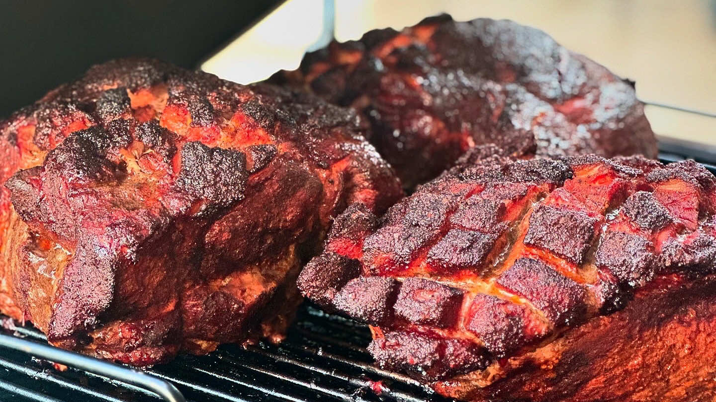 pork butt on the big green egg