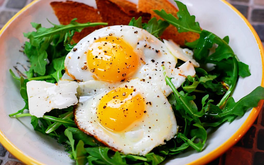 Breakfast Salad: Eggs Over Arugula with Shaved Parmesan - Grill Girl